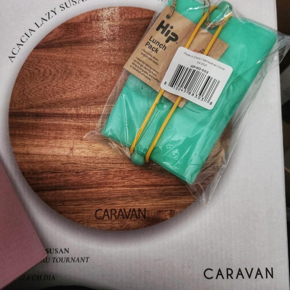 💖💖 BNIB HIP Lunch pack, Lazy Susan Caravan and Summer & Rose Scented Candle